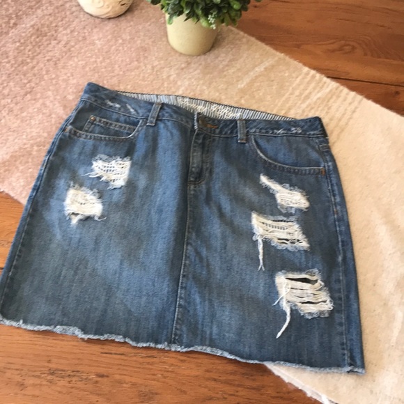 Dresses & Skirts - 5/$20 Tommy Hilfiger destroyed Skirt.
